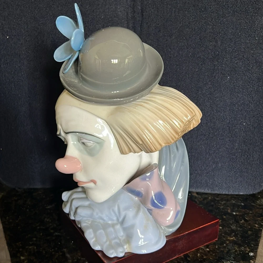 Vintage 1980’s Lladro pensive Clown bust #5130 with wood base and original box - Picture 3 of 17